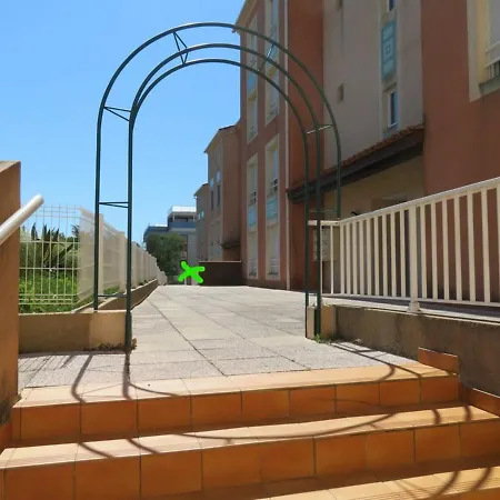 T3 68m², 4*, Climatise Avec Loggia, Proche Et Commerces - - Fr-1-610-14 Apartman