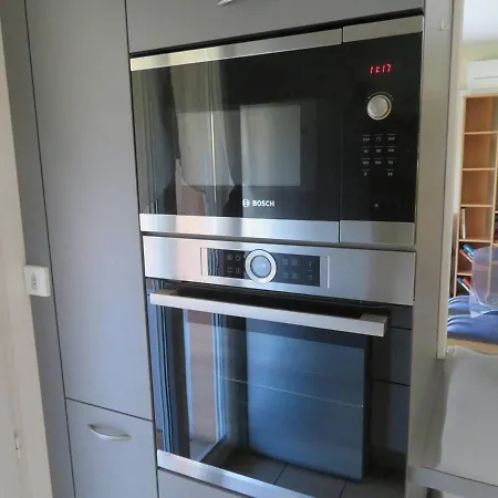 T3 68m², 4*, Climatise Avec Loggia, Proche Et Commerces - - Fr-1-610-14